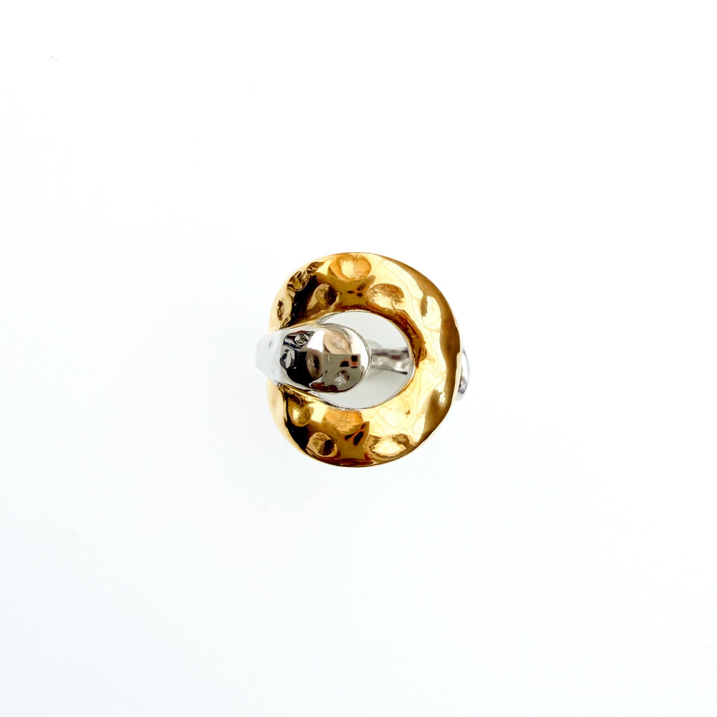 Anillo Corie