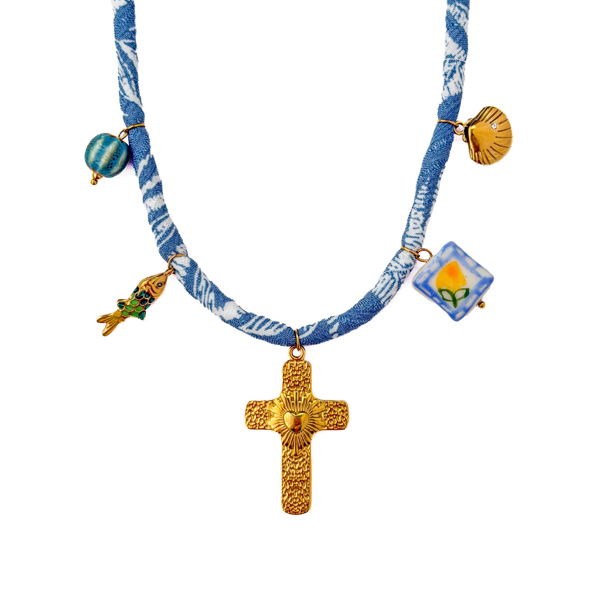 Collar Cruz