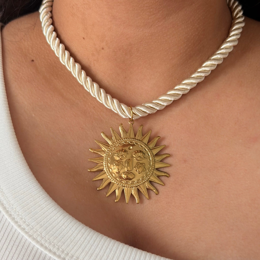 Collar Atenas Sol