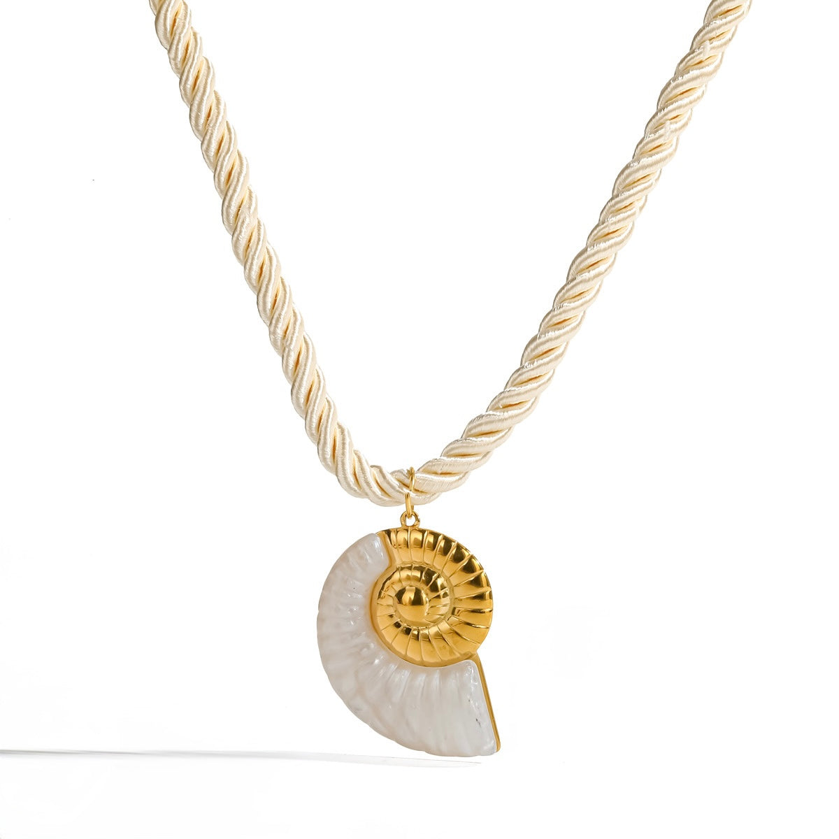 Collar Atenas Concha Nautilo